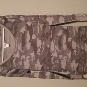 Women's long sleeve camouflage shirt